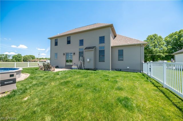 7080 S Palmyra Road, Canfield, OH 44406