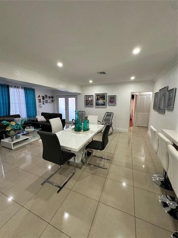 5010 E 1st Ave 5010, Hialeah, FL 33013