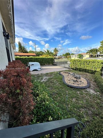 5010 E 1st Ave 5010, Hialeah, FL 33013