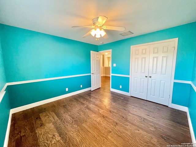 18310 Redwood, San Antonio, TX 78259