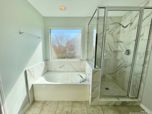 18310 Redwood, San Antonio, TX 78259