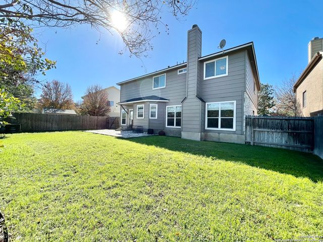 18310 Redwood, San Antonio, TX 78259