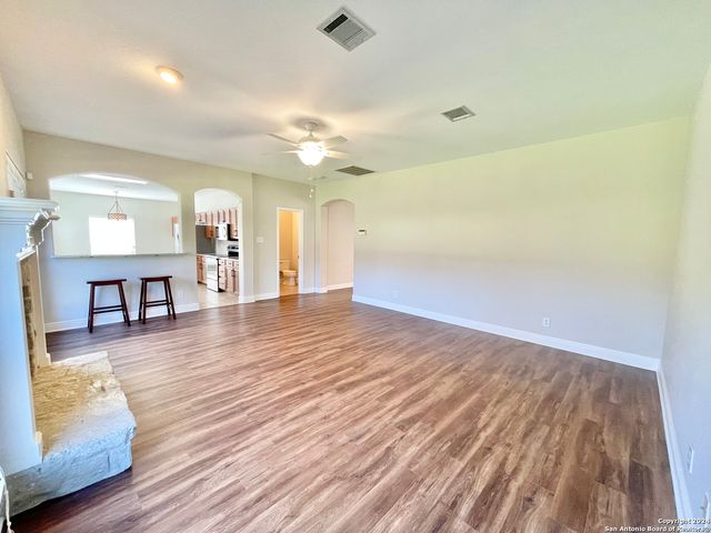 18310 Redwood, San Antonio, TX 78259