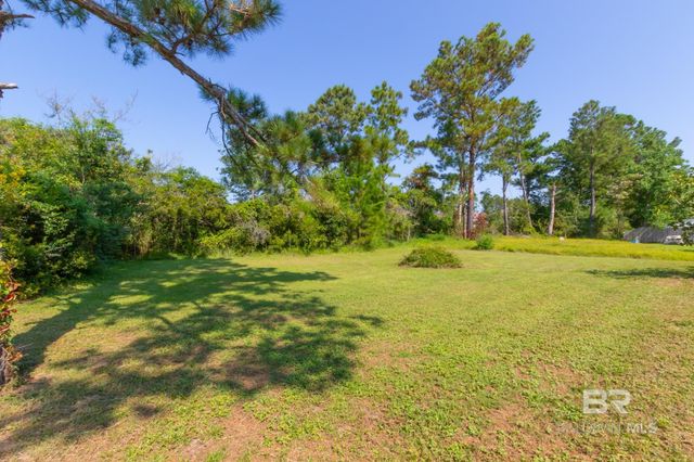5785 Shady Woods Court, Gulf Shores, AL 36542