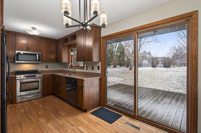 3734 Stacy Circle, White Bear Lake, MN 55110