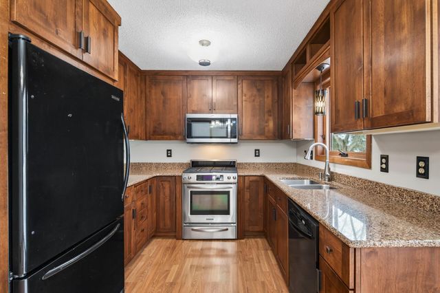 3734 Stacy Circle, White Bear Lake, MN 55110