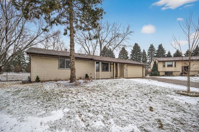 3734 Stacy Circle, White Bear Lake, MN 55110