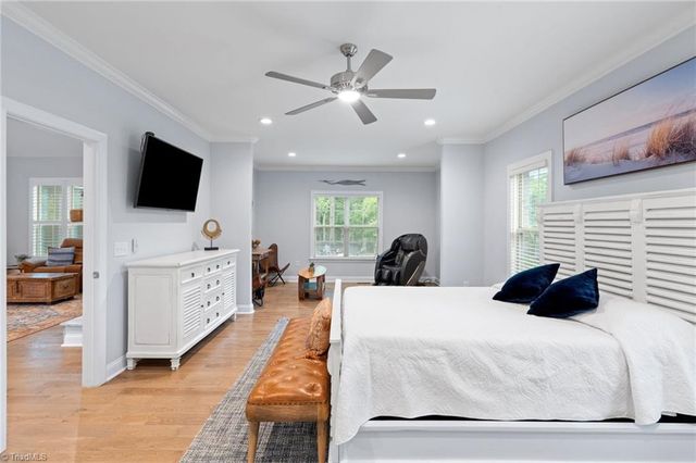 5461 Meadowlark Court, Winston-salem, NC 27106