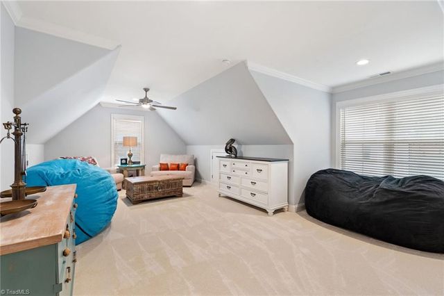 5461 Meadowlark Court, Winston-salem, NC 27106