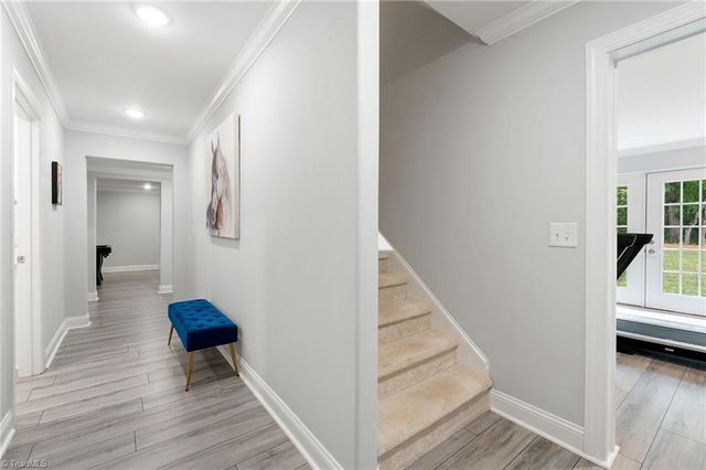 5461 Meadowlark Court, Winston-salem, NC 27106
