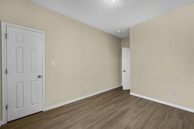 20621 SW Lee Blvd, Indiahoma, OK 73552