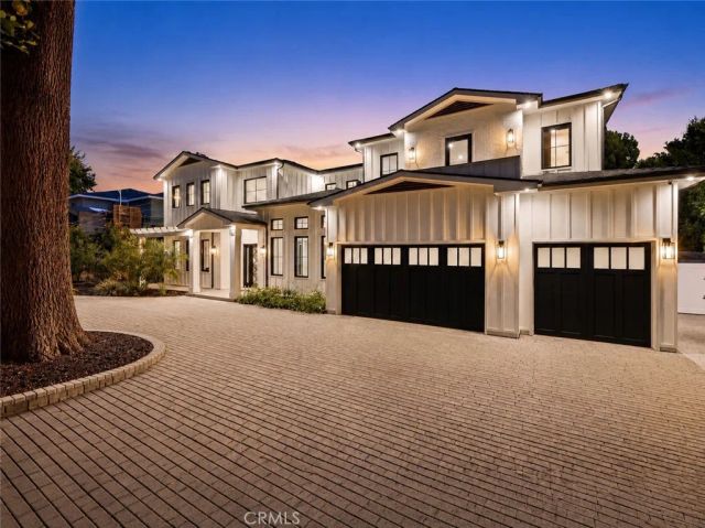 17319 Magnolia Boulevard, Encino, CA 91316