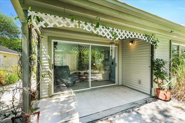 53 Bristol Ln, Palm Coast, FL 32137