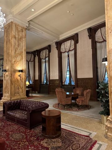 140 Chestnut St 402, Springfield, MA 01103
