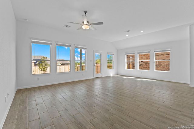 4106 Hampshire Way, San Antonio, TX 78245