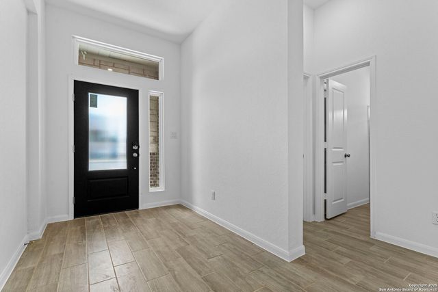 4106 Hampshire Way, San Antonio, TX 78245