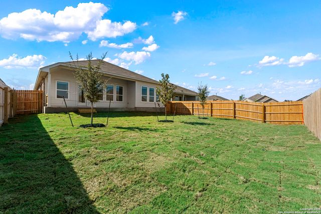 4106 Hampshire Way, San Antonio, TX 78245