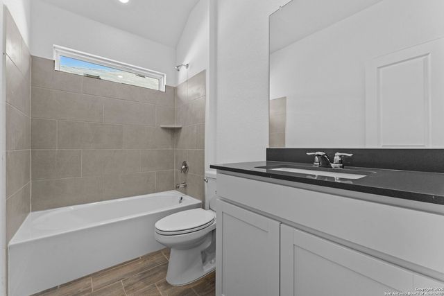 4106 Hampshire Way, San Antonio, TX 78245