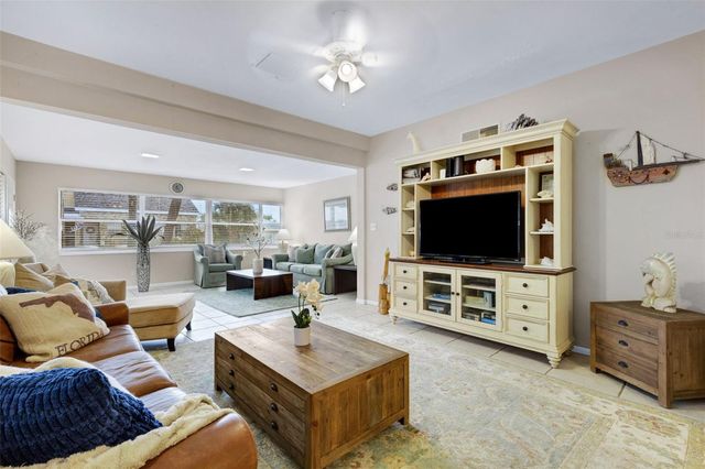 18 HEILWOOD STREET, Clearwater, FL 33767