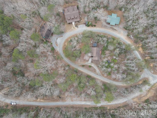 575 Shannons Walk, Lake Lure, NC 28746