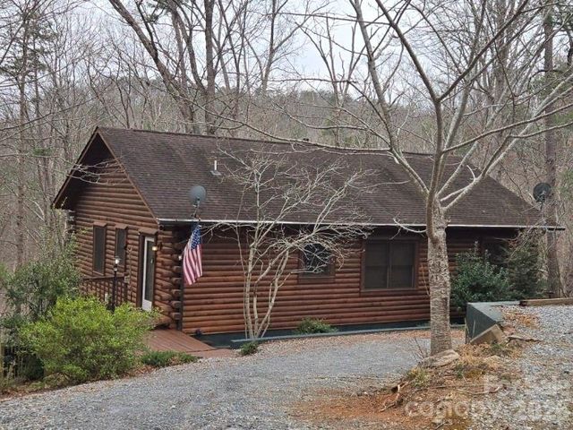 575 Shannons Walk, Lake Lure, NC 28746