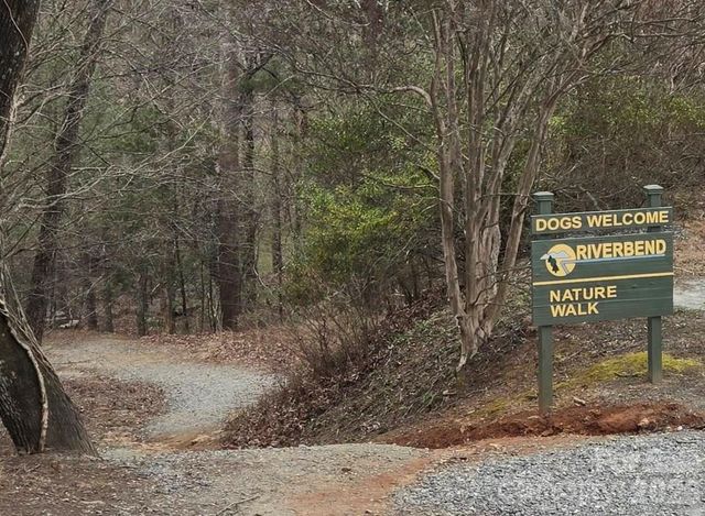 575 Shannons Walk, Lake Lure, NC 28746