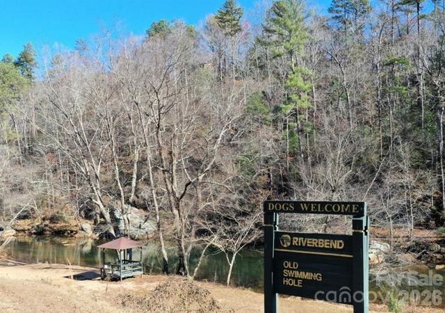 575 Shannons Walk, Lake Lure, NC 28746