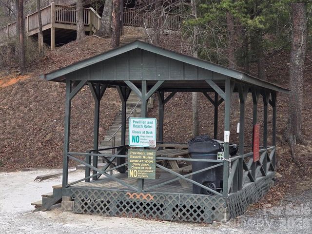 575 Shannons Walk, Lake Lure, NC 28746