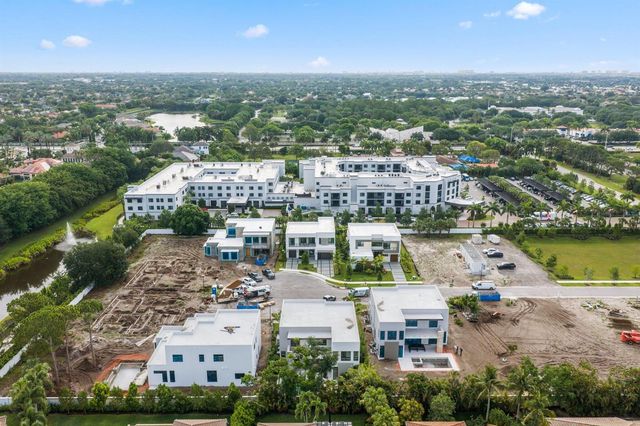 16733 Mosaic Place, Delray Beach, FL 33446