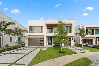 16733 Mosaic Place, Delray Beach, FL 33446
