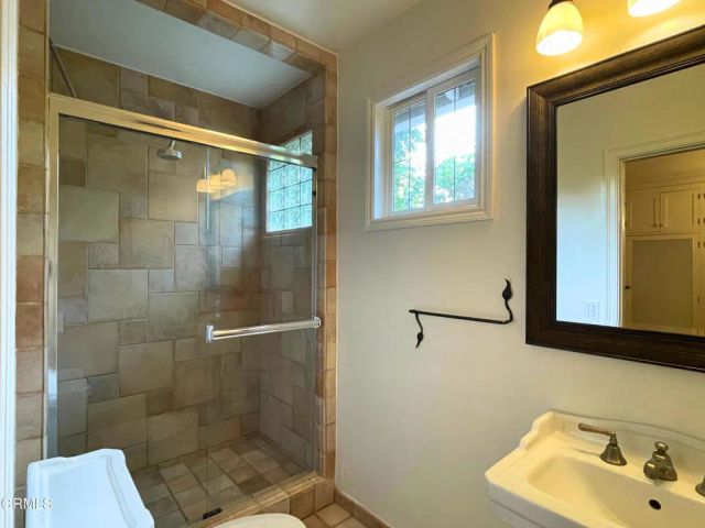 31 Oak Knoll Gardens Drive, Pasadena, CA 91106