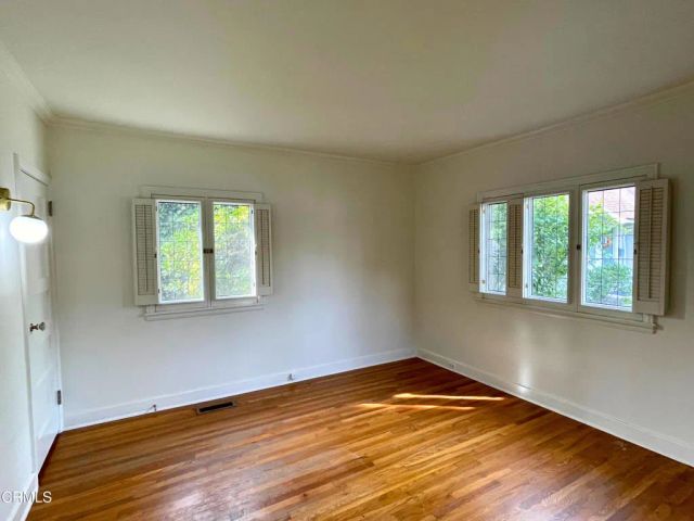 31 Oak Knoll Gardens Drive, Pasadena, CA 91106