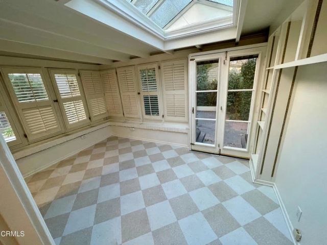 31 Oak Knoll Gardens Drive, Pasadena, CA 91106