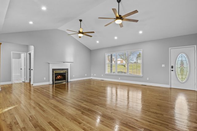 124 Boone Way, Richmond, KY 40475