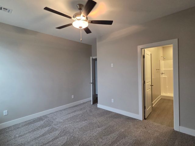 2437 S Wheatland Ct, Wichita, KS 67235