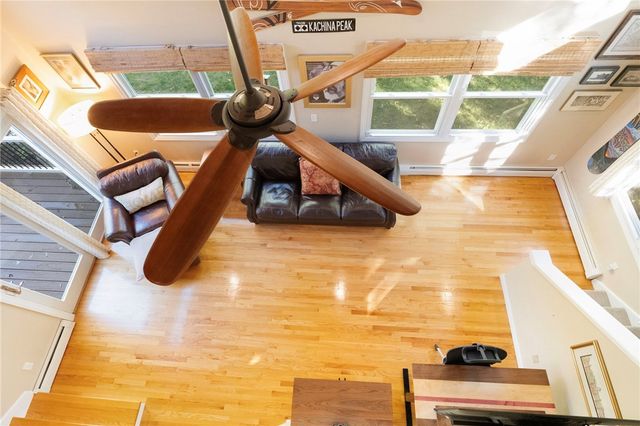 180 Boulder View Drive, Warwick, RI 02886