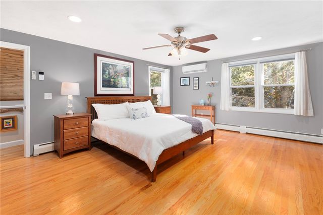 180 Boulder View Drive, Warwick, RI 02886