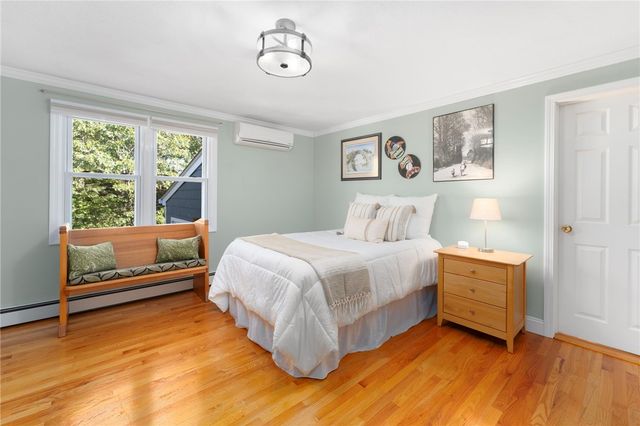 180 Boulder View Drive, Warwick, RI 02886