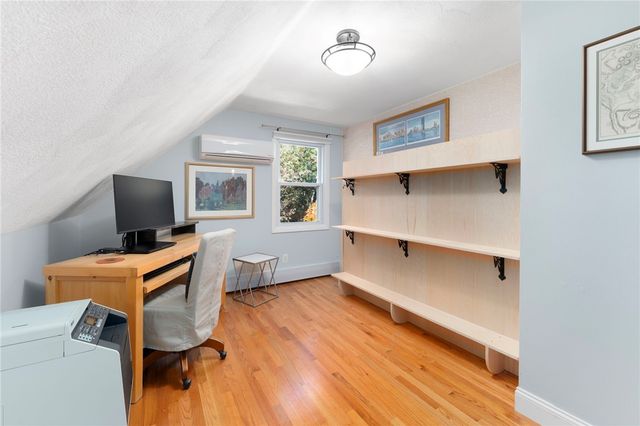 180 Boulder View Drive, Warwick, RI 02886