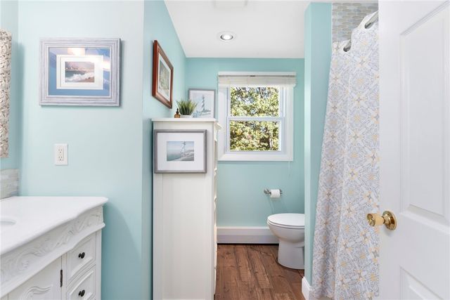 180 Boulder View Drive, Warwick, RI 02886