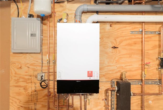 180 Boulder View Drive, Warwick, RI 02886