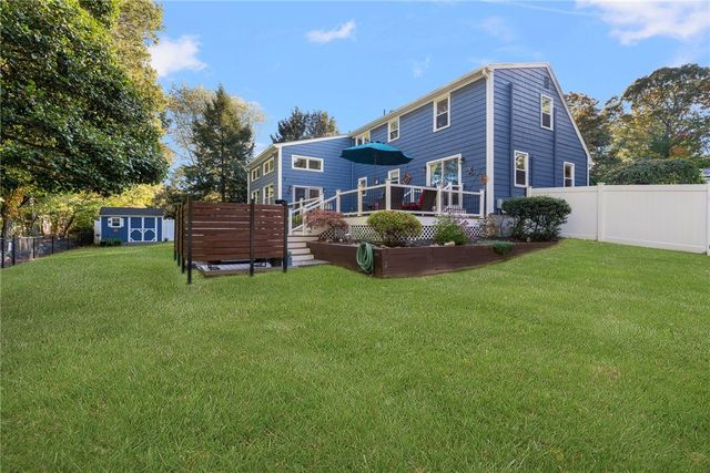 180 Boulder View Drive, Warwick, RI 02886