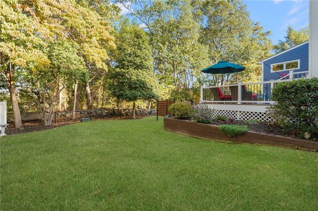 180 Boulder View Drive, Warwick, RI 02886