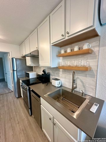 7160 ELM CV, San Antonio, TX 78244