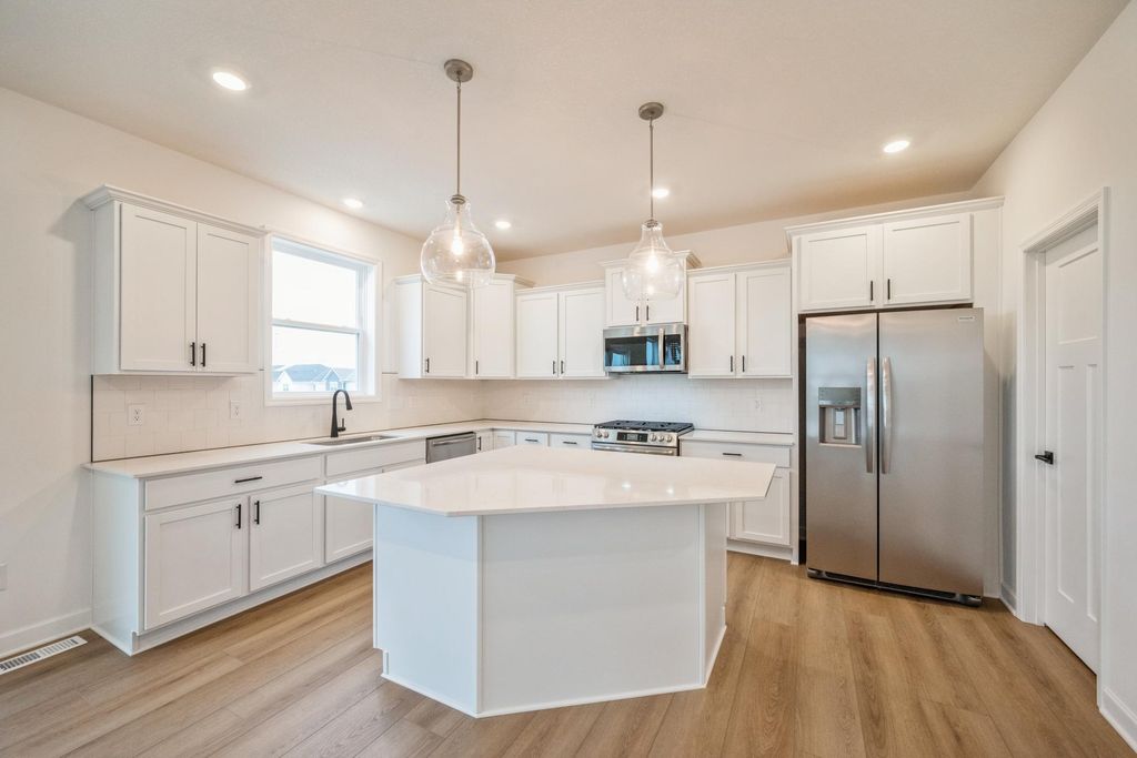 8363 Lander Avenue NE, Otsego, MN 55330