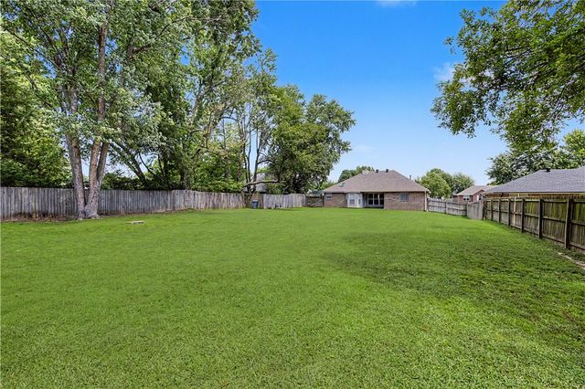 3026 Silverton Street, Springdale, AR 72764