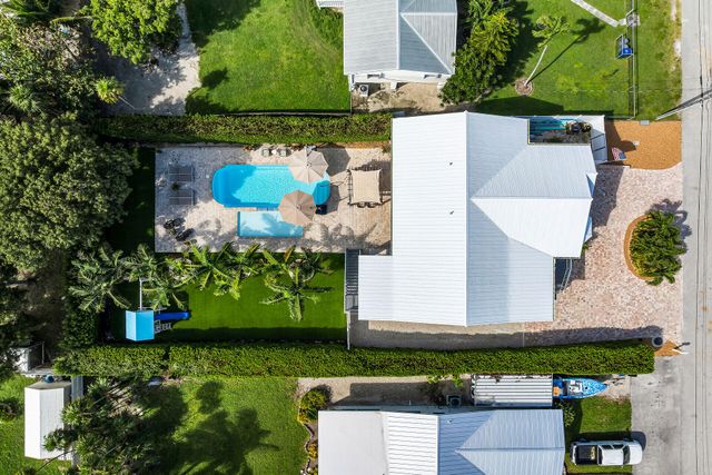 8045 Bonito Drive, Marathon, FL 33050