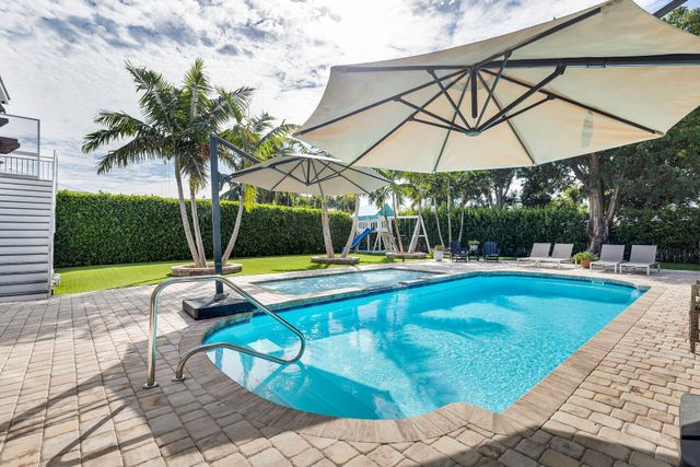 8045 Bonito Drive, Marathon, FL 33050