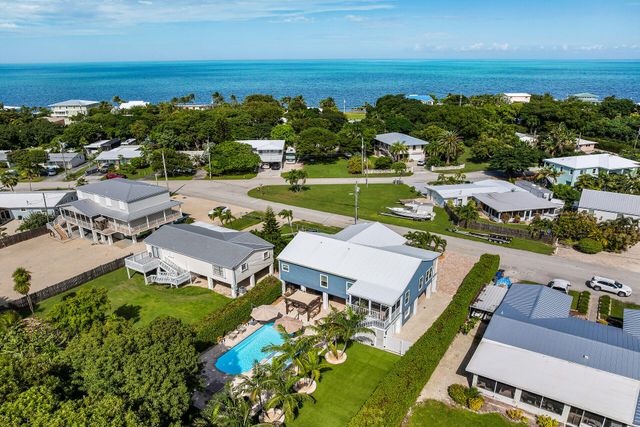 8045 Bonito Drive, Marathon, FL 33050