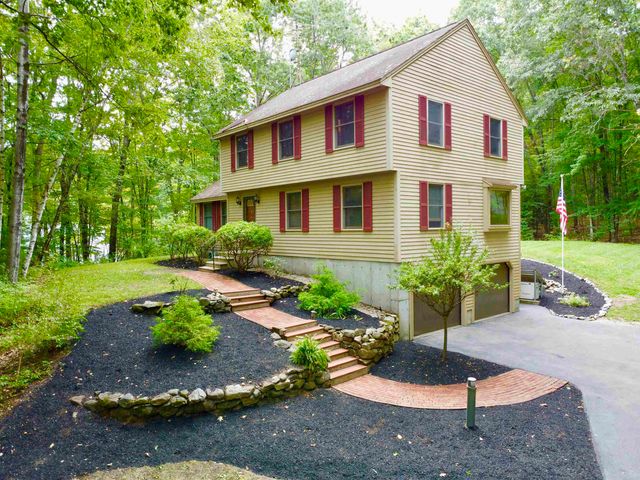 16 Windsor Drive, Merrimack, NH 03054